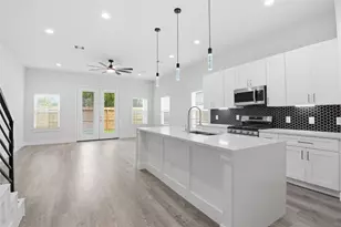 727 S Victory Dr, Houston, TX 77088 - Photo 10