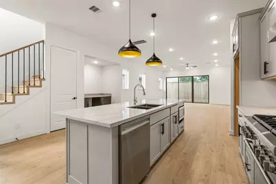 5016 Schuler Street, Houston, TX 77007 - Photo 10