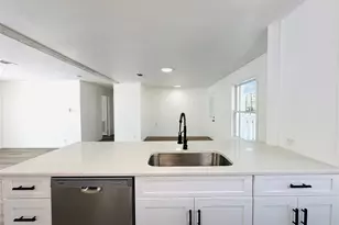 11269 Newton Cir, Conroe, TX 77303 - Photo 10