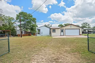 412 Leaning Oak Ln, Somerville, TX 77879 - Photo 4