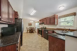 412 Leaning Oak Ln, Somerville, TX 77879 - Photo 22