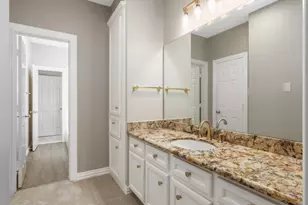 14 Pinewold Ct, Houston, TX 77056 - Photo 36