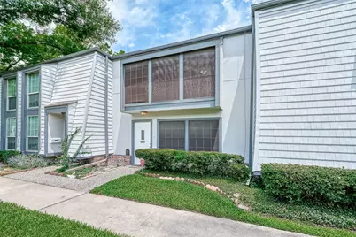 10188 Beekman Place Drive, Houston, TX 77043 - Photo 2