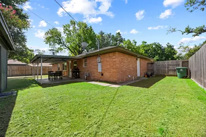 5334 Saxon Drive, Houston, TX 77092 - Photo 22