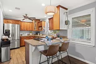 5334 Saxon Dr, Houston, TX 77092 - Photo 10