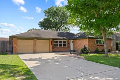 5334 Saxon Drive, Houston, TX 77092 - Photo 4