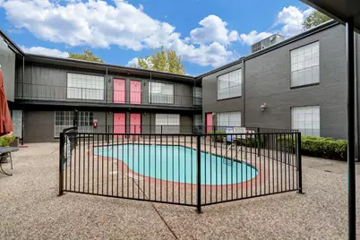 201 Emerson Street #11, Houston, TX 77006 - Photo 12