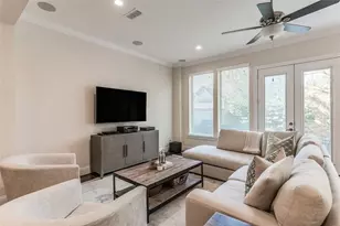1613 Water Oak Point Dr, Houston, TX 77055 - Photo 8