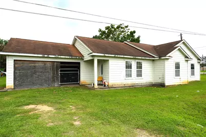 1420 Colorado St, Hempstead, TX 77445 - Photo 18