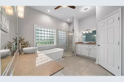 118 Hillsborough Drive W, Montgomery, TX 77356 - Photo 12