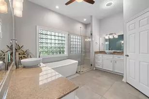 118 Hillsborough Dr W, Montgomery, TX 77356 - Photo 12
