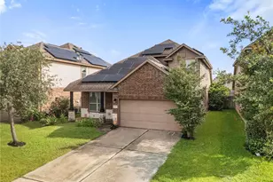 13211 Davenport Hills Ln, Humble, TX 77346 - Photo 2