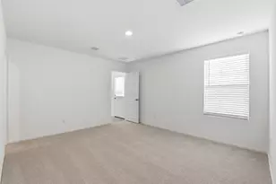 15219 Abella Dr, Conroe, TX 77316 - Photo 18