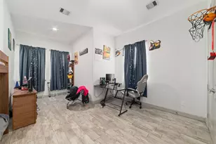 126 Comal Dr, Baytown, TX 77523 - Photo 24