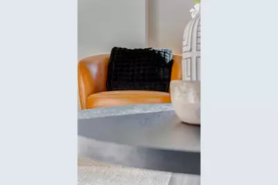 4805 Paula St #B, Houston, TX 77033 - Photo 6