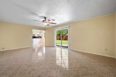 9766 Cedardale Drive, Houston, TX 77055 - Photo 16