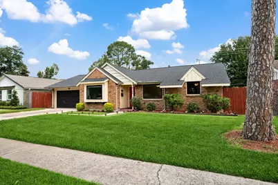 9766 Cedardale Drive, Houston, TX 77055 - Photo 2