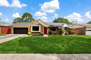 9766 Cedardale Dr, Houston, TX 77055 - Photo 1