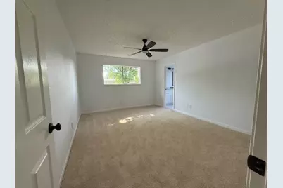 501 Valley Brook Drive, La Porte, TX 77571 - Photo 14