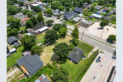 611 E Crosstimbers Street, Houston, TX 77022 - Photo 6