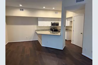 2121 El Paseo Street #2003, Houston, TX 77054 - Photo 2