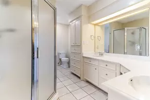 102 Paradise Valley Dr, West Columbia, TX 77486 - Photo 14