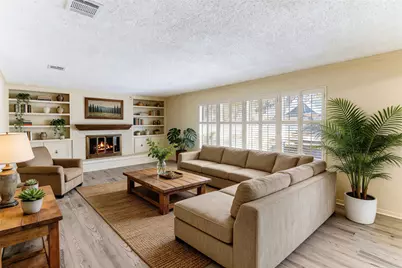 102 Paradise Valley Drive, West Columbia, TX 77486 - Photo 6