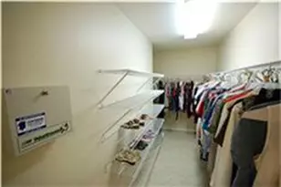 15518 Town Green Dr, Houston, TX 77083 - Photo 8