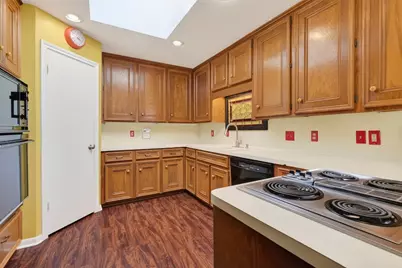 310 Power Court, Sugar Land, TX 77478 - Photo 18