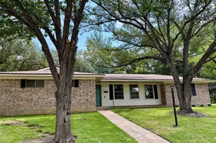 1801 Beazley St, Brenham, TX 77833 - Photo 24