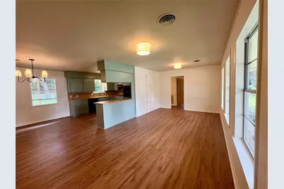 1801 Beazley Street, Brenham, TX 77833 - Photo 6