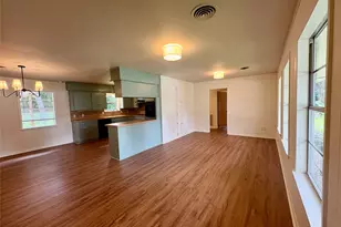 1801 Beazley St, Brenham, TX 77833 - Photo 6