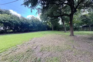 1801 Beazley St, Brenham, TX 77833 - Photo 20