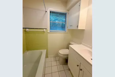 1801 Beazley Street, Brenham, TX 77833 - Photo 16