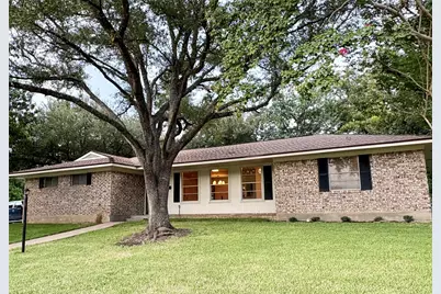 1801 Beazley Street, Brenham, TX 77833 - Photo 4