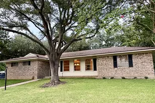 1801 Beazley St, Brenham, TX 77833 - Photo 4
