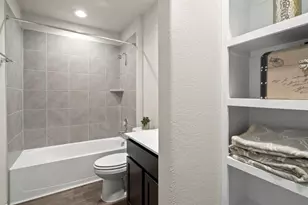 11202 34th Ave N, Texas City, TX 77591 - Photo 12