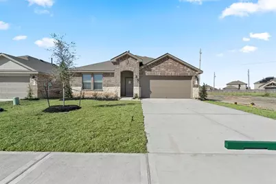 11202 34th Avenue N, Texas City, TX 77591 - Photo 1