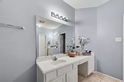 15527 Seminole Canyon Drive, Sugar Land, TX 77498 - Photo 12