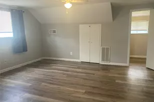 415 Cole St, Webster, TX 77598 - Photo 8