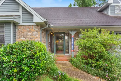 5104 E Bayou Drive, Dickinson, TX 77539 - Photo 4