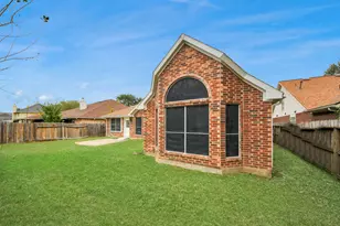 16243 April Ridge Dr, Houston, TX 77083 - Photo 38