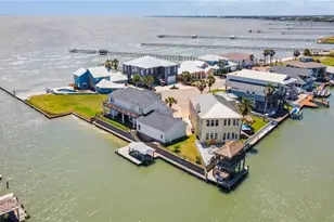 6 Sea Shell Shores Dr, Rockport, TX 78382 - Photo 2