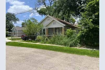 833 Wilkes Street, Houston, TX 77009 - Photo 8