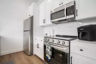 203 Danna Ln, Houston, TX 77009 - Photo 32