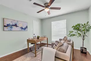 11407 Overbrook Ln, Houston, TX 77077 - Photo 16