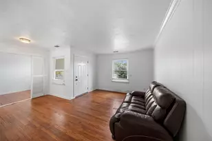 7303 Long Point Rd, Houston, TX 77055 - Photo 10