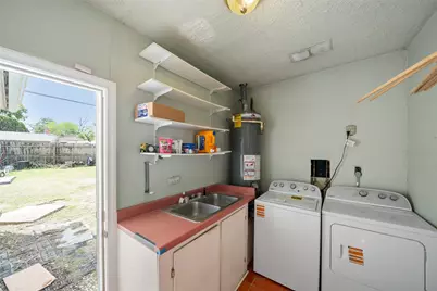 7303 Long Point Road, Houston, TX 77055 - Photo 22