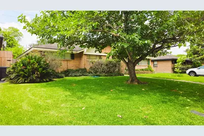 9130 Bassoon Drive, Houston, TX 77025 - Photo 2
