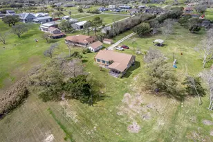 11910 Cedar Gully Rd, Beach City, TX 77523 - Photo 16